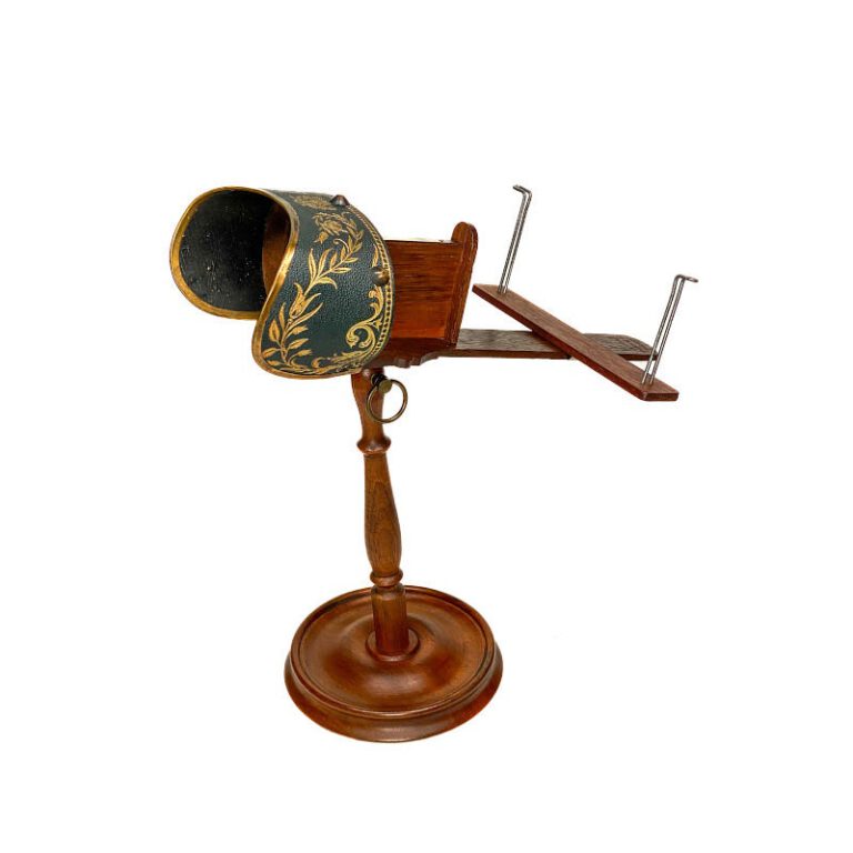 Holmes Stereoscope on Stand, Luxe