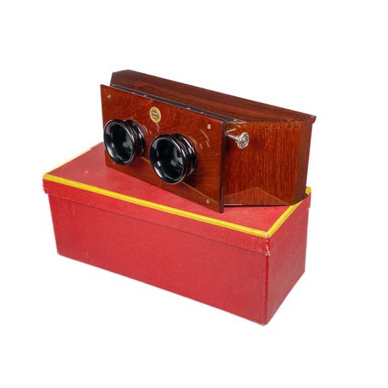Stereotelescope ‘Stéréo-Project’, wooden version with original storage box
