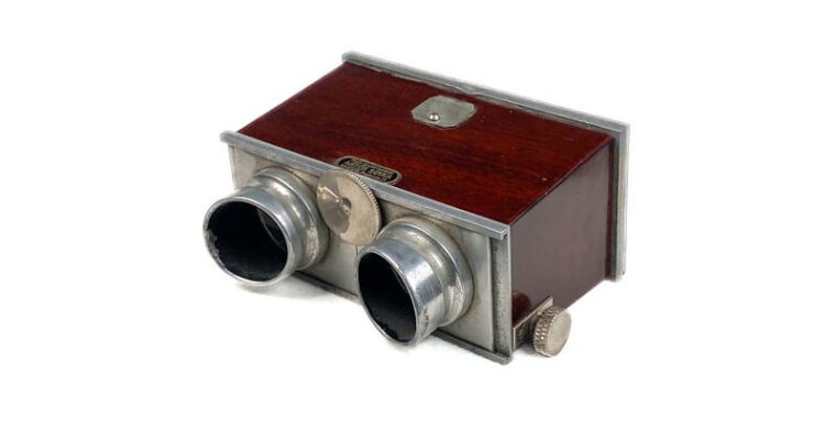 Stereoscope, Wood and&nbsp;Metal