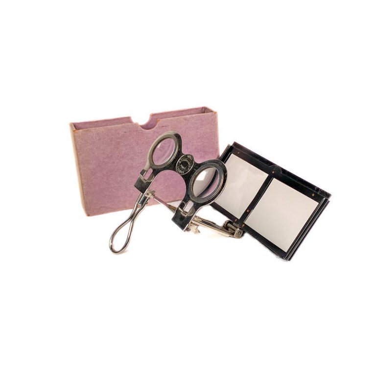 Foldable Stereoscope ‘Stéréoscope pliant en cuivre nickelé’ with Original Storage Box