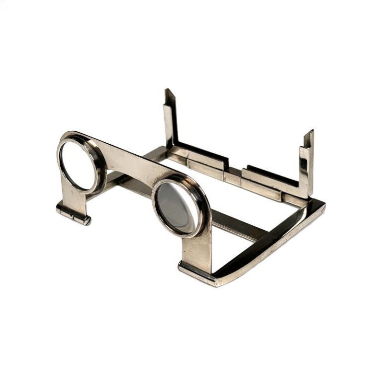 Foldable Stereoscope ‘Mundoplast’, Metal with original storage box