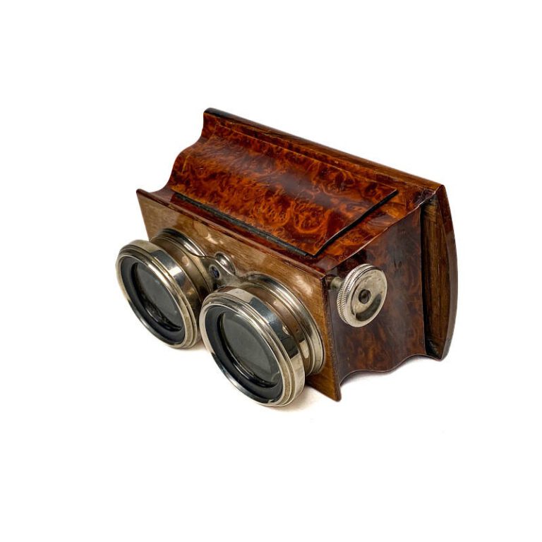 Stereoscope ‘à doucine’, Ronce de Thuya, Short Focus, Nickel-Plated Eyepieces, Luxe