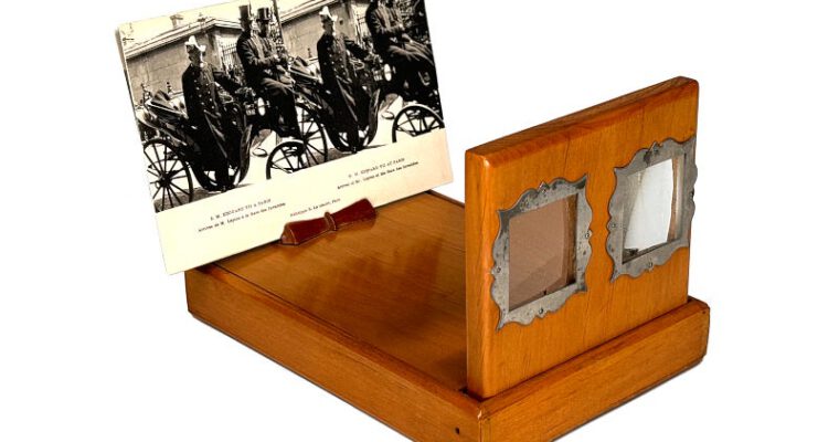 Foldable Stereoscope ‘Le Merveilleux’ with original storage box