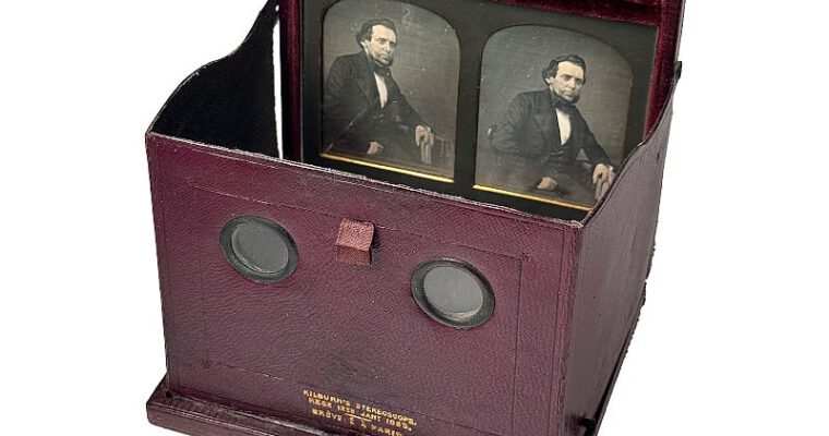 Foldable Stereoscope ‘Kilburn viewing case’
