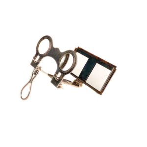 Foldable Stereoscope ‘Stéréoscope pliant en cuivre nickelé’