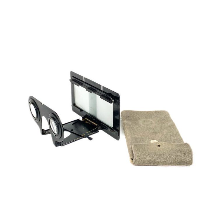 Foldable Stereoscope ‘Stéréoscope pliant en métal’ with Original Storage Case