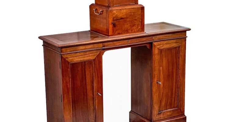 Tray-Stereoscope ‘Le Taxiphote’ with Original Storage Desk ‘Meuble Bureau’