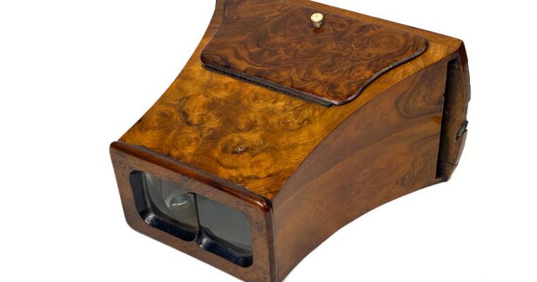 Brewster Stereoscope, Prismatic Lenses