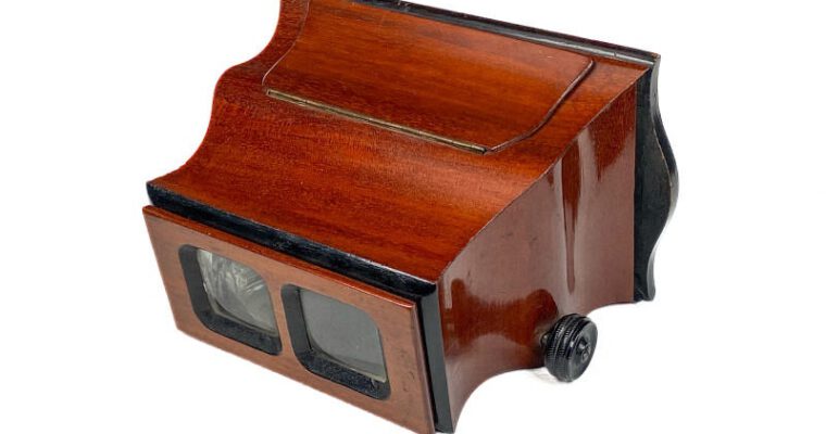 Stereoscope, Short Focus, Prismatic Lenses