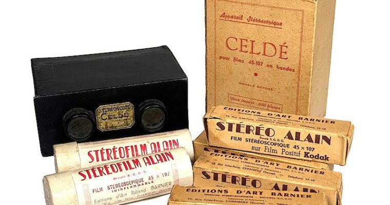 Stereoscope ‘Celdé’, with roll film&nbsp;set