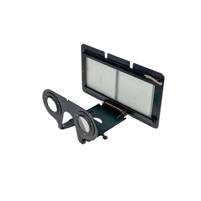Foldable Stereoscope ‘Stéréoscope pliant en métal’ with Original Storage Case