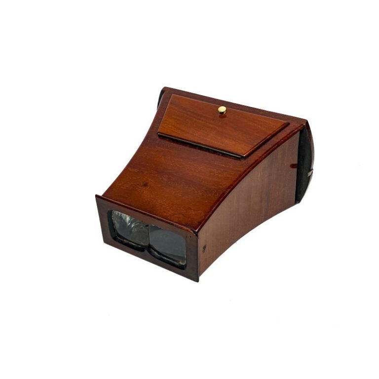 Brewster Stereoscope, Prismatic Lenses