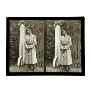 Set of 50 stereo views showing the production of cars at the Citroën Factory, Javel, Paris (V014)
